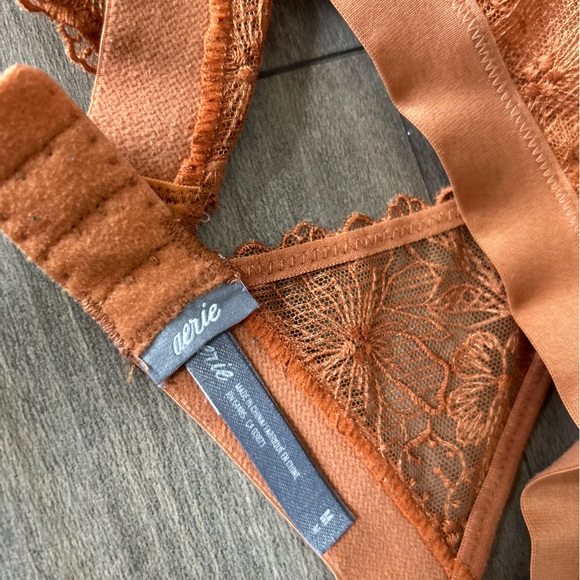 Aerie lace bralette size M - Picture 3 of 10